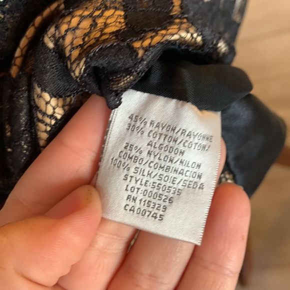 [Badgley Mischka] Black Lace Sleeveless Dress - Size 4 - Picture 7 of 7